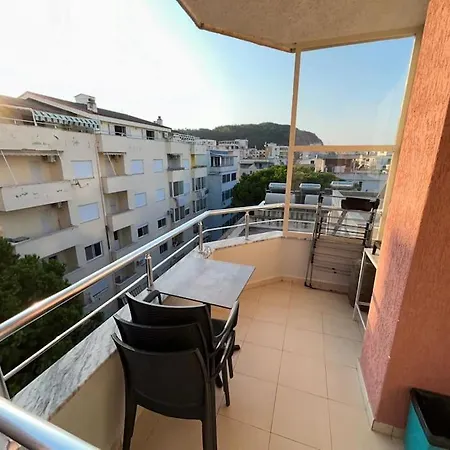 Rezidenca Hasanaj 27 Apartamento
