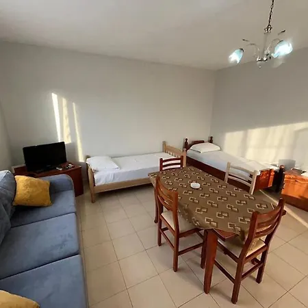 Rezidenca Hasanaj 27 Durres
